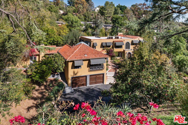 540 Mount Washington Drive, Los Angeles CA: https://media.crmls.org/mediaz/6ac9dfa2-e665-4ee6-91ca-d01b5dac7a91.jpg