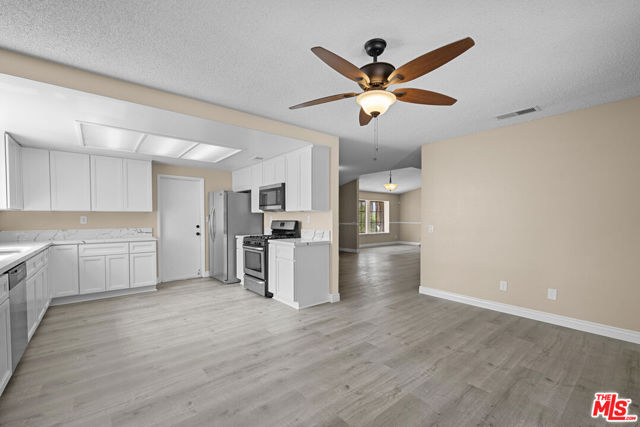 25626 Vespucci Avenue, Moreno Valley CA: https://media.crmls.org/mediaz/6aca1446-e353-458a-9ae1-ec4a5467c026.jpg
