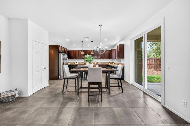 Detail Gallery Image 8 of 40 For 46755 Peach Tree St, Temecula,  CA 92592 - 4 Beds | 2/1 Baths