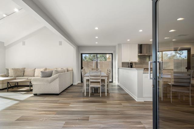 314 Forest Hills Drive, Rancho Mirage CA: https://media.crmls.org/mediaz/6acc7ea6-1176-4f95-815d-ab0109c2c805.jpg