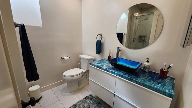 5855 Ithaca Place, San Diego CA: https://media.crmls.org/mediaz/6acd14c9-636d-41c7-ba28-7565680ace55.jpg