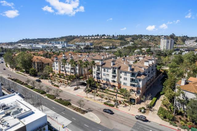 Detail Gallery Image 5 of 48 For 680 Camino De La Reina #2112,  San Diego,  CA 92108 - 3 Beds | 2 Baths