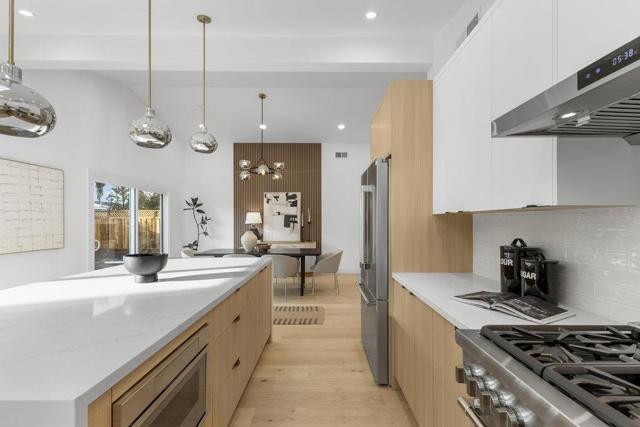 748 Clara Vista Avenue, Santa Clara CA: https://media.crmls.org/mediaz/6ace189f-97ea-4aff-beae-7227fb7ae61b.jpg