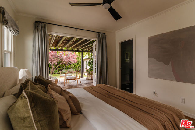 3707 Glenfeliz Boulevard, Los Angeles CA: https://media.crmls.org/mediaz/6ace8dd6-a1c6-46b8-8bbb-9b93e09b965a.jpg