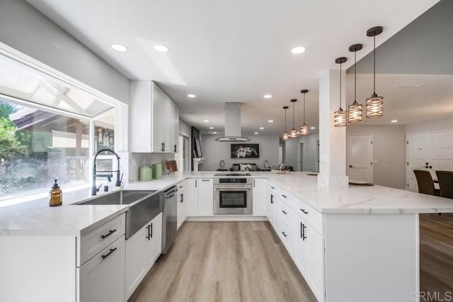 12580 Oaks North Drive, San Diego CA: https://media.crmls.org/mediaz/6aceca22-5b10-4a4e-8a87-58e553aa2eb4.jpg