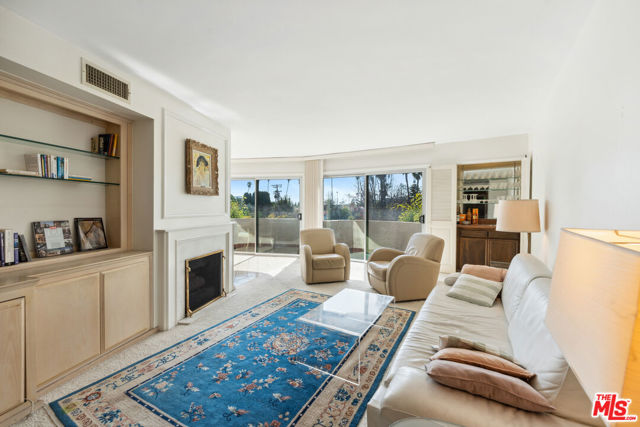 Drew Fenton | 836 S Bundy Drive Los Angeles CA | MLS: 7113379