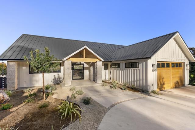 3920 Holly Brae, Carlsbad CA: https://media.crmls.org/mediaz/6acfde5f-b4d3-49d2-b847-72155d18aaa3.jpg