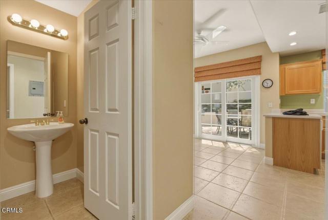 Detail Gallery Image 17 of 27 For 1048 Larry Ct, Newbury Park,  CA 91320 - 3 Beds | 2/1 Baths