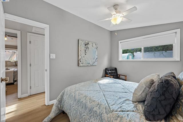 Image 23 of 58 For 2038 Boca Raton St