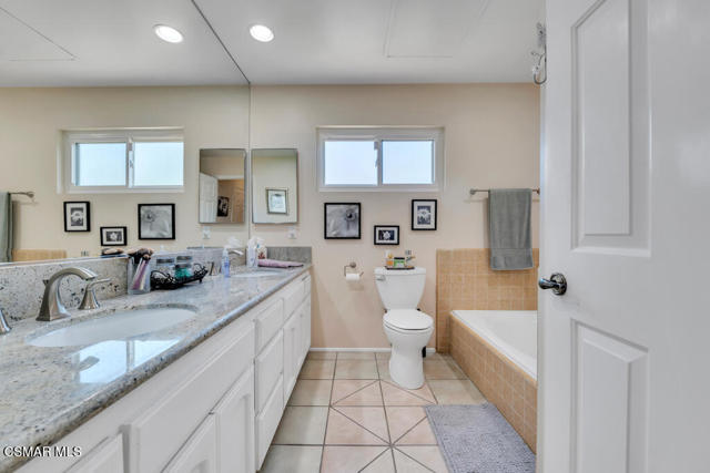 4022 Old Topanga Canyon Road, Calabasas CA: https://media.crmls.org/mediaz/6ad3b6c5-0632-4faa-90de-572858305834.jpg