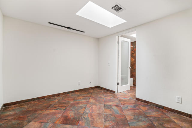 2501 N Indian Canyon Drive #631, Palm Springs, CA 92262