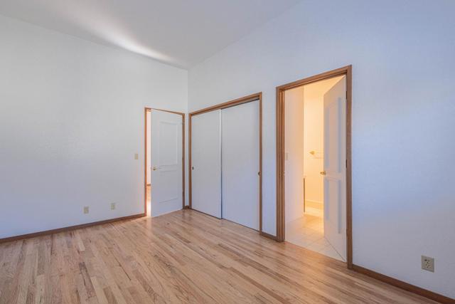 3587 Eastfield Court, Carmel CA: https://media.crmls.org/mediaz/6ad48f58-f504-4fd8-aa04-a5383bc3d9f2.jpg