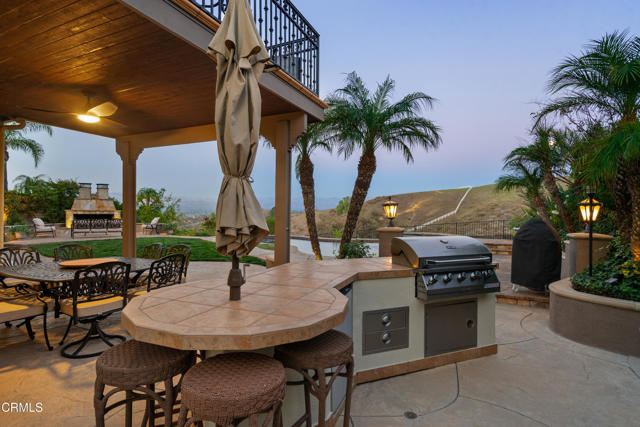 490 Peter Place, Simi Valley CA: https://media.crmls.org/mediaz/6ad4ee01-e222-407f-b7cc-e71775e2e011.jpg