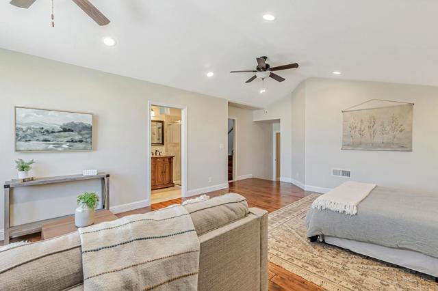 1020 Brookview Court, Morgan Hill CA: https://media.crmls.org/mediaz/6ad6c9c2-4799-4812-82b3-e1a6fcc3e9b7.jpg