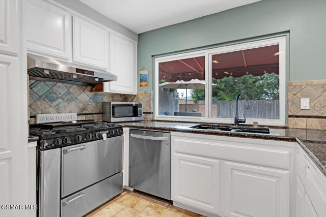 Image 29 of 52 For 6496 Bayberry Street