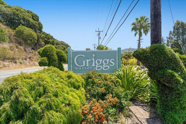 28120 Schulte Road, Carmel CA: https://media.crmls.org/mediaz/6ad82d2a-2926-4d31-8066-a57b60d5f1e9.jpg