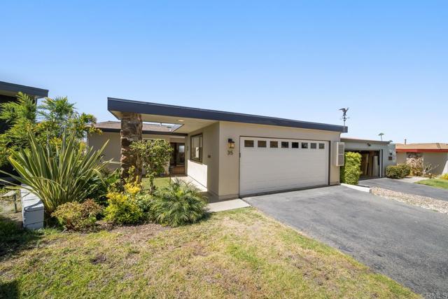 3890 Vista Campana S, Oceanside CA: https://media.crmls.org/mediaz/6ad89657-0a55-4cb5-bbc2-003f134e92cc.jpg