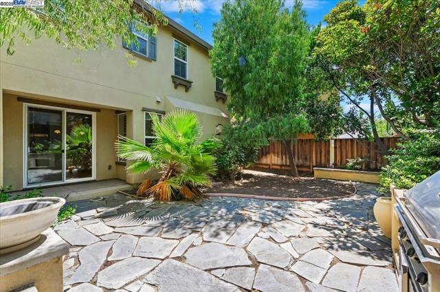 13 S Aldea Street, Mountain House CA: https://media.crmls.org/mediaz/6ad89907-eaf1-4ce1-9b22-862e917199bd.jpg