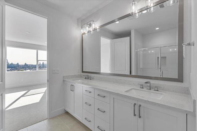 1005 Sinopia Terrace, San Ramon CA: https://media.crmls.org/mediaz/6ad8ecd8-c98e-4562-8829-26d7ffafb00d.jpg