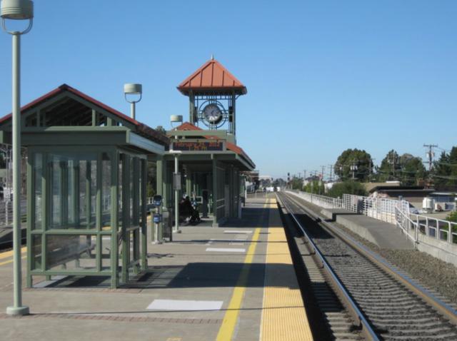300 Davey Glen Road, Belmont CA: https://media.crmls.org/mediaz/6adace7e-443a-4416-87b3-635f4904063f.jpg