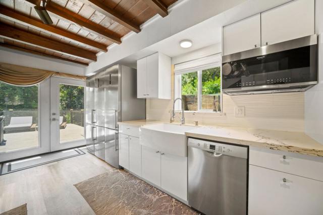 81 E Garzas Road, Carmel Valley CA: https://media.crmls.org/mediaz/6adc017c-1ea9-4b83-a5a9-922a21d583f3.jpg