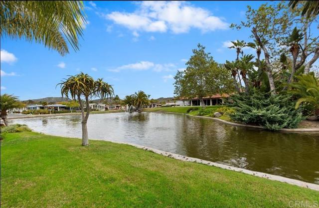3462 Don Jose Drive, Carlsbad CA: https://media.crmls.org/mediaz/6adc2e1d-73dd-43dd-a818-344dd8451cb2.jpg