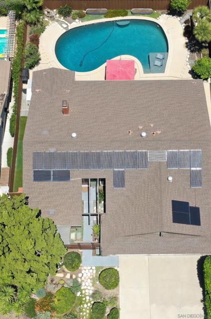 7919 Forrestal Rd, San Diego CA: https://media.crmls.org/mediaz/6adcbf04-0b8b-4caa-8834-eff5fa2858d8.jpg