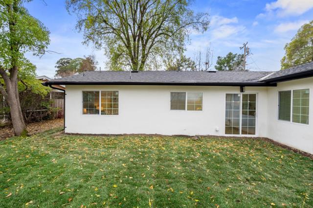 2660 Ross Place, Walnut Creek CA: https://media.crmls.org/mediaz/6ade6127-8bf0-4ea2-aafc-55e0b66083b5.jpg