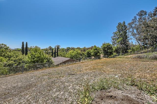 Detail Gallery Image 38 of 40 For 751 Hacienda Drive, El Cajon,  CA 92020 - 4 Beds | 3 Baths