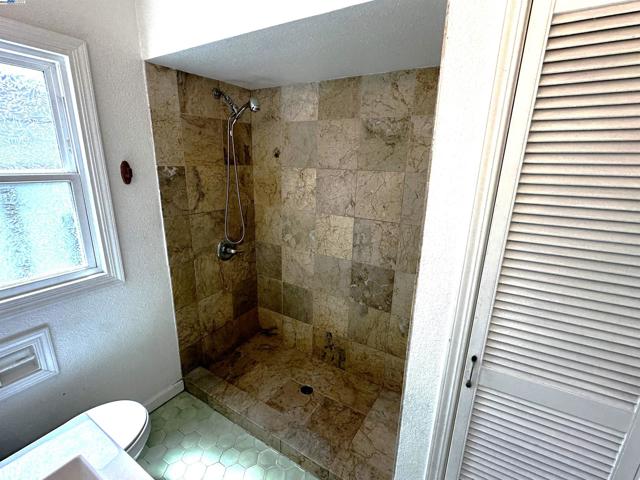 1933 103rd. Ave., Oakland CA: https://media.crmls.org/mediaz/6adf4fea-5363-4d1c-b33d-977e1b3d7ab9.jpg