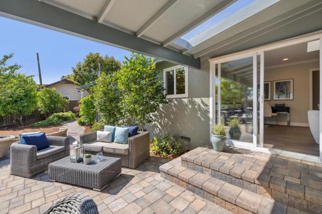 139 Old Orchard Drive, Los Gatos CA: https://media.crmls.org/mediaz/6ae04c6e-c479-4be7-8e2e-2bba4fa9d32f.jpg