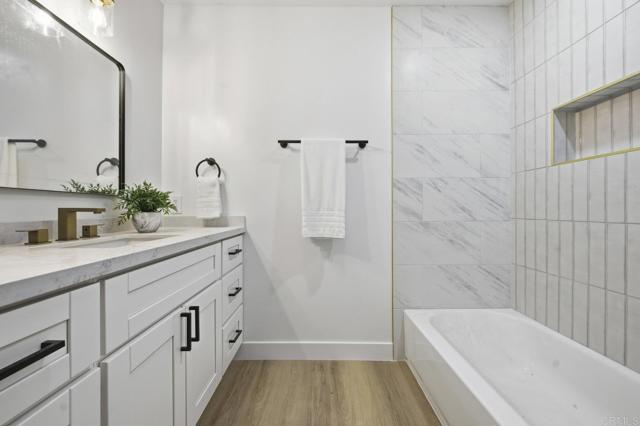 Detail Gallery Image 22 of 51 For 18023 Avenida Alozdra, Rancho Bernardo (San Diego),  CA 92128 - 2 Beds | 2 Baths