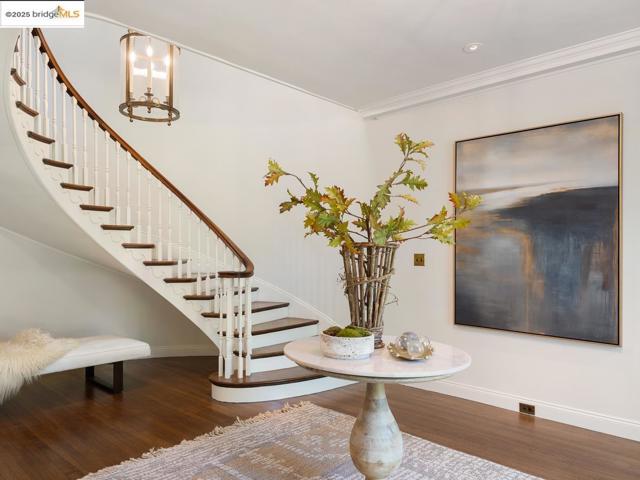 120 Hazel Ln, Piedmont CA: https://media.crmls.org/mediaz/6ae0f22f-ea04-4d22-b339-4f2a02887a4b.jpg