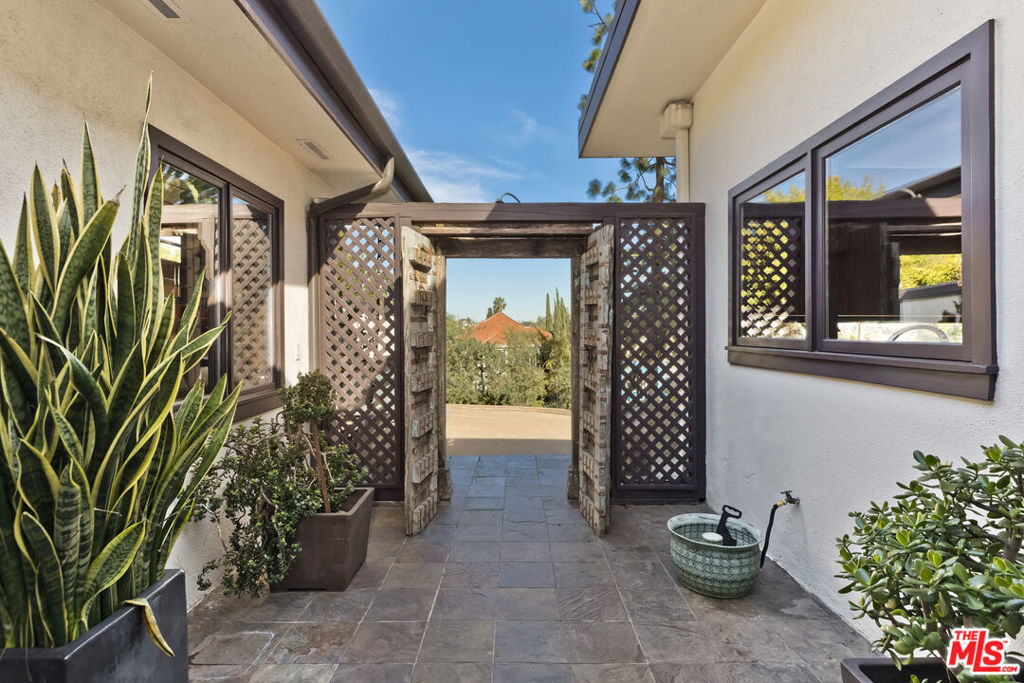 MLS #25527286 image #5