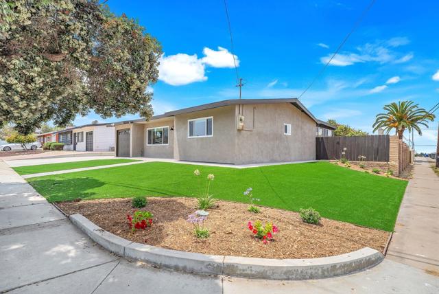 1202 Helix Avenue, Chula Vista CA: https://media.crmls.org/mediaz/6ae2935a-89b2-45d5-af87-54828a3a5bae.jpg