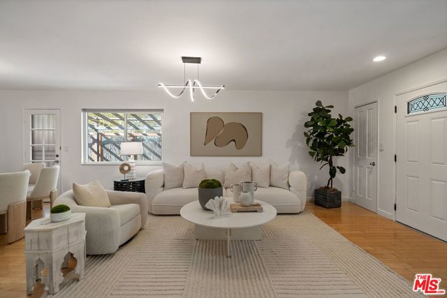 Image 12 of 61 For 1226 Chelsea Avenue