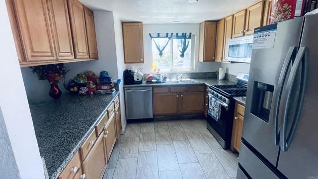 1636 Jonathon Street, Vista CA: https://media.crmls.org/mediaz/6ae2a528-5f8b-4673-b0dc-1530b019f6ab.jpg