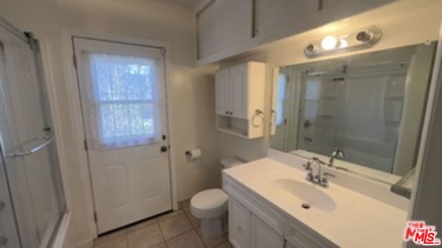 1903 S Westgate Avenue, Los Angeles CA: https://media.crmls.org/mediaz/6ae3fb41-712a-4564-900e-6108d8e34830.jpg
