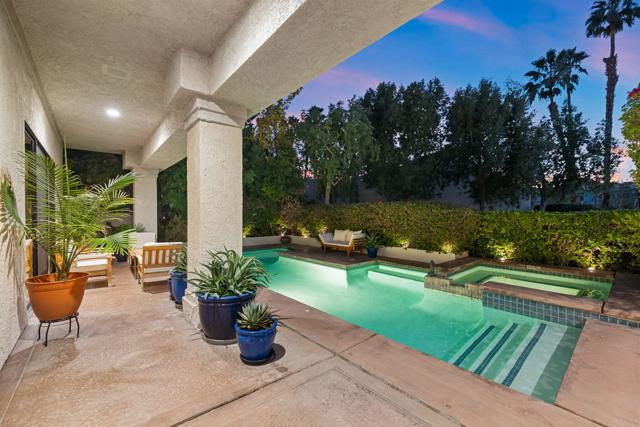 10605 Wimbledon Drive, Rancho Mirage CA: https://media.crmls.org/mediaz/6ae428fc-9331-417f-84cd-4f3c6aeedf05.jpg