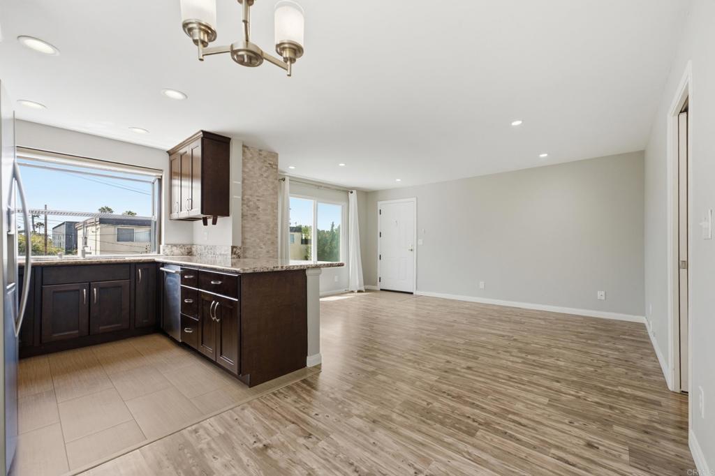 4355 Rialto Street - photo 19