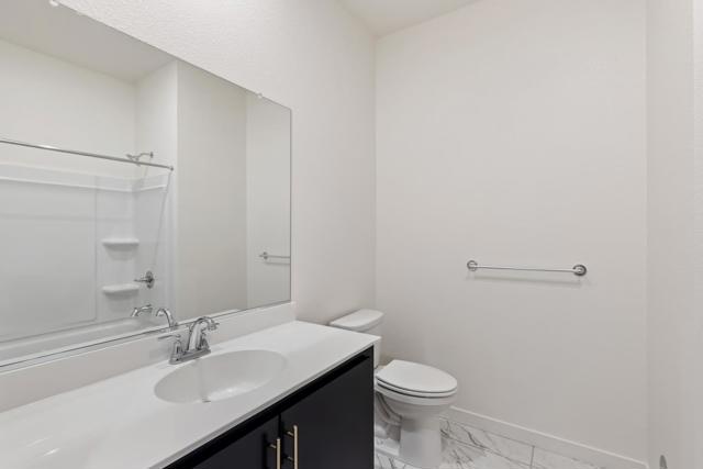 6677 Optimum Loop, San Jose CA: https://media.crmls.org/mediaz/6ae5b48d-0fea-4b8d-b1e2-98fb5fad2d79.jpg