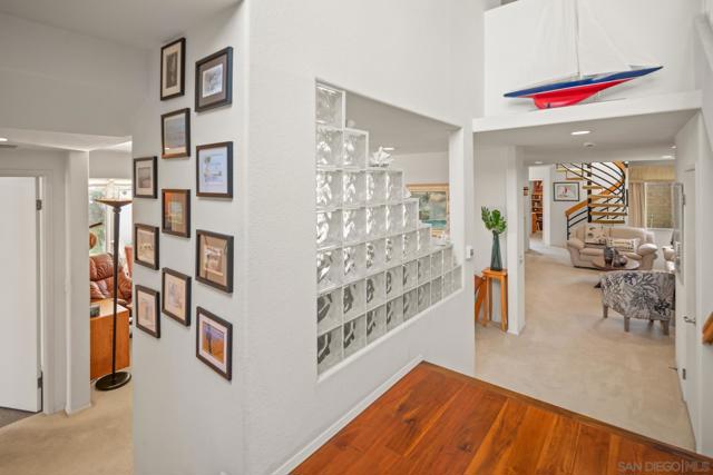 54 Half Moon Bend, Coronado CA: https://media.crmls.org/mediaz/6ae63fc6-bcff-4af8-8f80-ce26c09e96eb.jpg