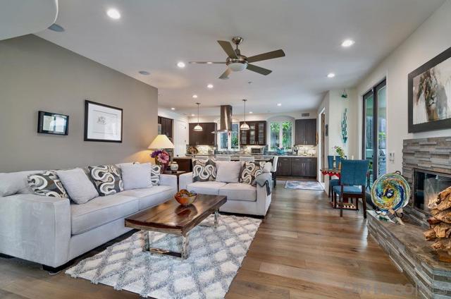 265 Sanford Street, Encinitas CA: https://media.crmls.org/mediaz/6ae68808-e178-430e-a02c-ed41043c466c.jpg