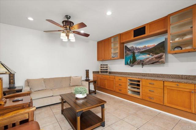 1131 Mary St, El Cajon CA: https://media.crmls.org/mediaz/6ae6ae0d-ab55-4e1b-87fc-c64554c134d9.jpg