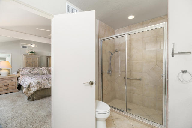 322 Villena Way, Palm Desert CA: https://media.crmls.org/mediaz/6ae6e19a-975d-41a3-8718-7ba1f592caeb.jpg