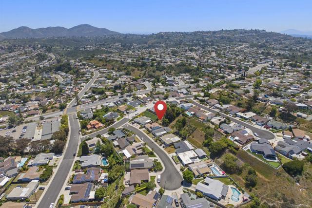 5273 Lewison Pl, San Diego CA: https://media.crmls.org/mediaz/6ae7564d-a987-4fc1-af33-10be931142ef.jpg
