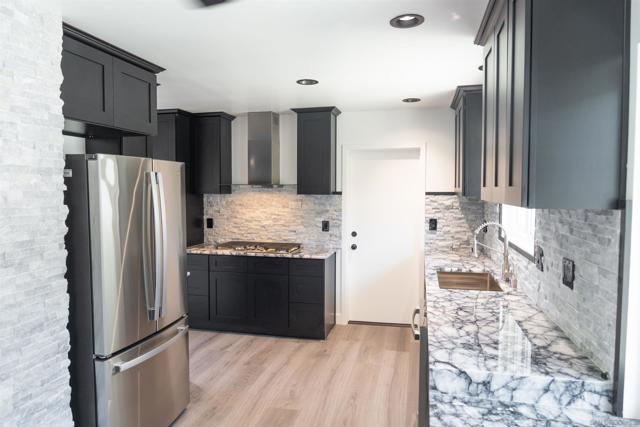 6517 Hillgrove, San Diego CA: https://media.crmls.org/mediaz/6ae7eff2-9f4c-41ad-a2ee-b29c3467bc2f.jpg