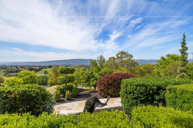 9540 Via Del Oro, Gilroy CA: https://media.crmls.org/mediaz/6aea0f7b-354f-44a4-846a-ee9b282e0012.jpg