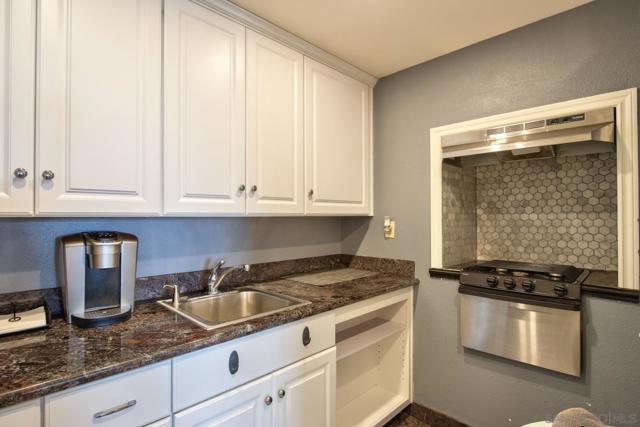 20329 Luchs Rd, Perris CA: https://media.crmls.org/mediaz/6aea2f44-20c4-46bc-a6c1-dfd14da432e0.jpg