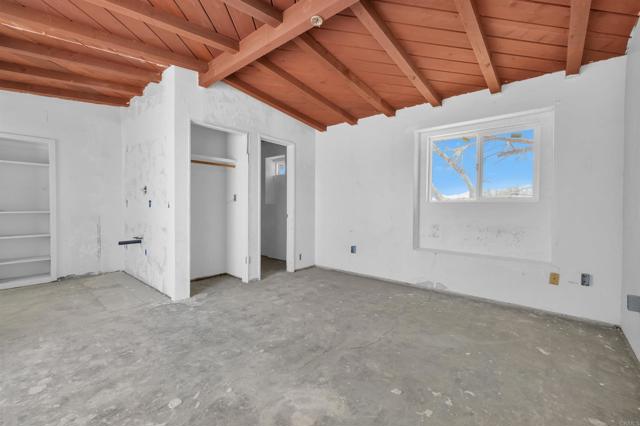 Image 9 of 68 For 3241 Borrego Valley Rd